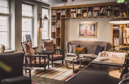 Hamburg City Center Hotel | HENRI Hotel Hamburg Downtown