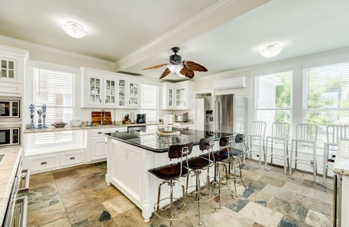 Galveston House | Henry Trueheart's Sweethaven: Walk to the beach from an historic Victorian!