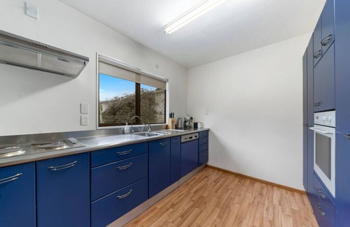 Waikanae Cottage | Heperi Haven - Waikanae Beach Holiday Home