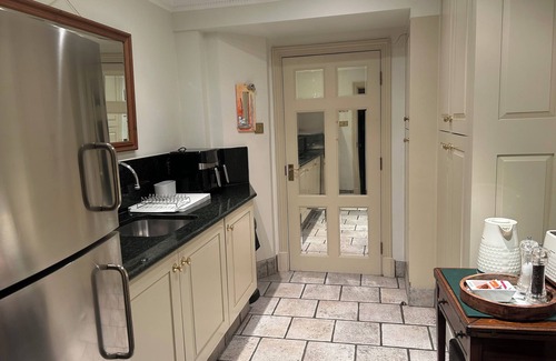 Regent's Park Apartment | Heritage Apartment in Regent’s Park