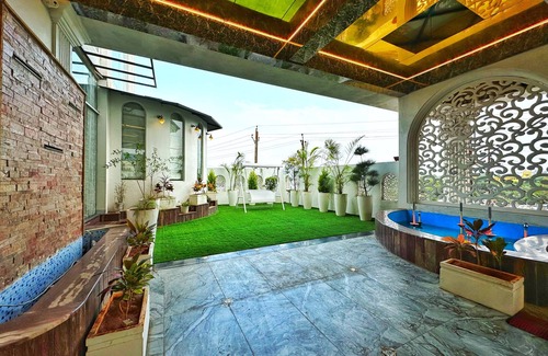 Malabar Hill Apartment | Heritage Homestays