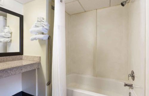 Augusta Hotel | Heritage Inn Augusta
