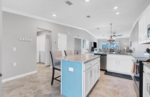 Punta Gorda Condo | Heritage Landing Golf Club 30 night minimum 2 Bedroom Condo Transfer Included