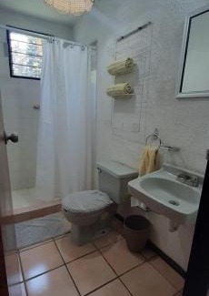 Ajijic House | hermosa casa en ajijic con alberca CLIMATIZADA