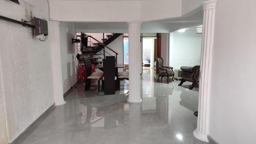 Cartago House | Hermosa casa en Cartago V
