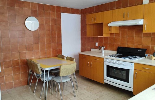 Downtown Queretaro House | Hermosa habitación privada con baño compartido cerca de la UAQ en Querétaro
