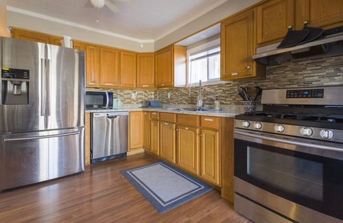 Hermosa House | Hermosa House ECO-HOME - Quiet, Peaceful 3BR + Free Parking by Logan Square
