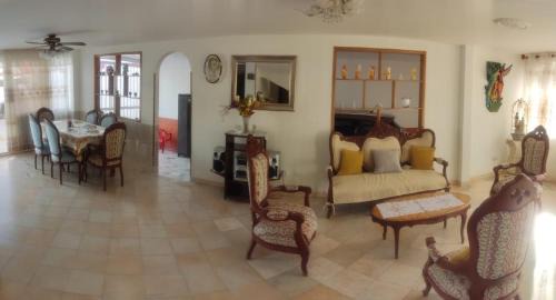 Anapoima House | Hermosa y espaciosa casa familiar en Anapoima