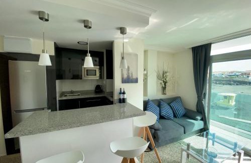 La Garita Apartment | Hermoso edificio Frente al mar con gran terraza y hermosas vistas
