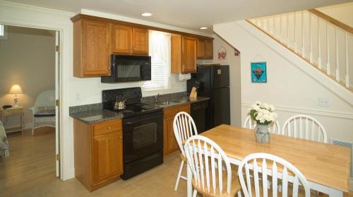 York Beach House | Heron Neck Cottage at One Long Beach