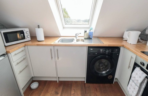 Staintondale Cottage | HERON NEST, pet friendly, with a garden in Scarborough