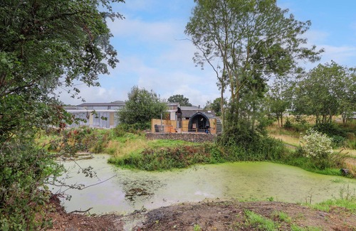 Oswestry Cottage | Heron Pod