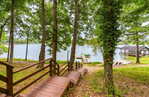 Livingston House | Heron's Bluff