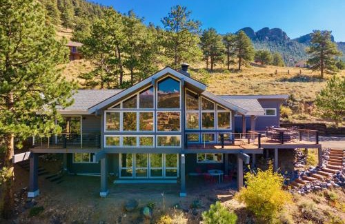 Windcliff Estates House | Herondale Luxury Home Home