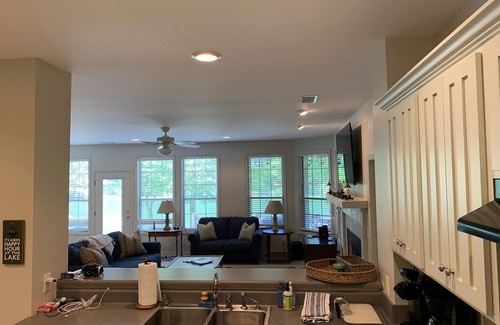 Coosa County House | Heron’s Hideaway- Charming cedar home on Lake Martin with flat lot and dock