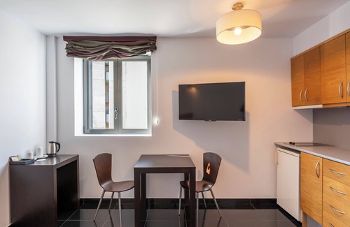 L'Hospitalet de Llobregat Apartment | Hesperia Fira