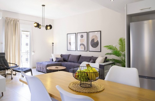 Omonia Apartment | Hestia's Aura, a charming 2 bedroom apartment close to Athina's historic center