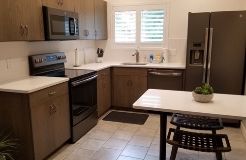 Panguitch Condo | Heywood Heritage Studio Suite perfect for a relaxing getaway for two people
