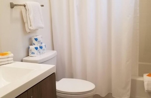 Panguitch Condo | Heywood Heritage Studio Suite perfect for a relaxing getaway for two people