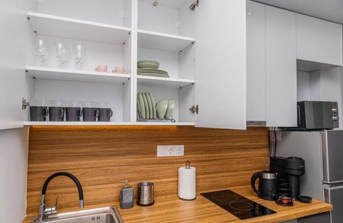 Thessaloniki City Centre House | Hh | Family Suite w/Balcony