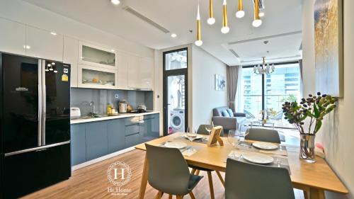 Ngoc Khanh Apartment | Hi-Home Suites - Vinhomes Metropolis