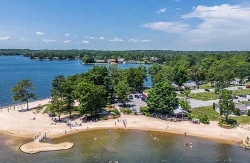 Lake Tansi Apartment | Hiawatha West Lake Tansi