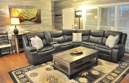 Big Canoe House | Hibernation Station - Community Amenities Wooded Views