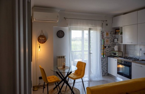 Ciampino Apartment | Hibiscus Apartment (Ciampino/Rome/Rome)