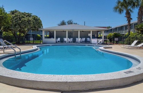 Seagrove Beach Condo | Hidden Beach Villas