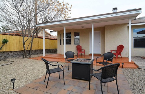 Las Cruces House | Hidden beauty from elk, Interstate 25 and Hwy 70