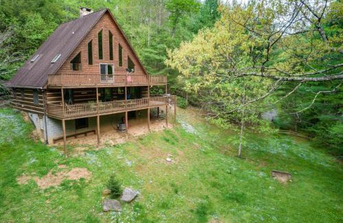 Fleetwood House | Hidden Creek Cabin