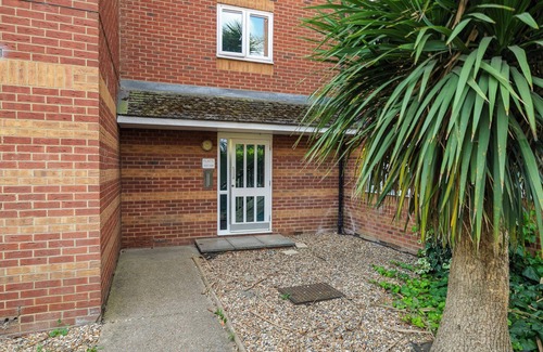 Tottenham Hale Apartment | Hidden gem;10 minutes from Tottenham Stadium with free parking and fast WIfI