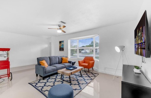 Lauderdale Lakes House | Hidden Gem 4 Bedroom Home with Private Pool & Game Room