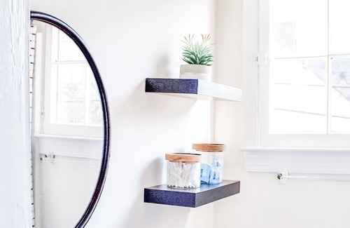 Old Town Fredericksburg Apartment | Hidden gem above local coffee shop - FREE parking