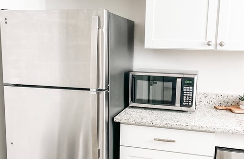 Old Town Fredericksburg Apartment | Hidden gem above local coffee shop - FREE parking