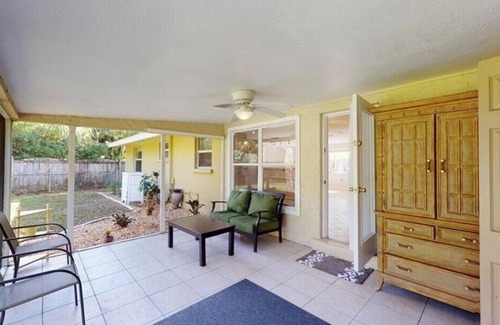 South Sarasota House | Hidden gem close to everything!
