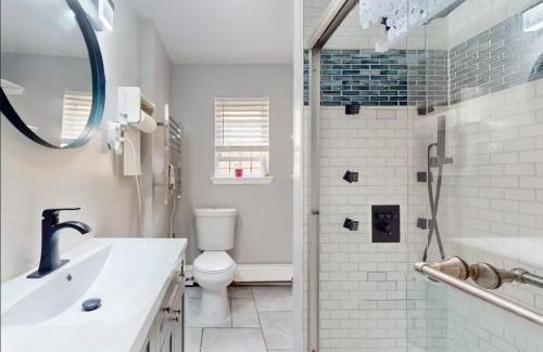 Newark Apartment | Hidden Gem in Newark