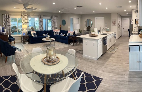 Coquina Key House | Hidden Gem in Paradise with Private Beach and Private Pool