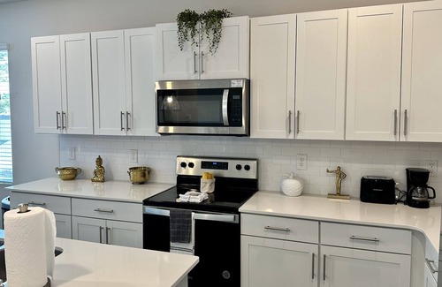 Southeast Raleigh House | Hidden Gem Raleigh 3 bedroom 2.5 Bath