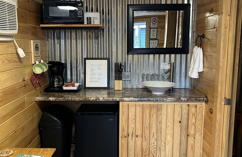 Lake City Hotel | Hidden Haven Cottages