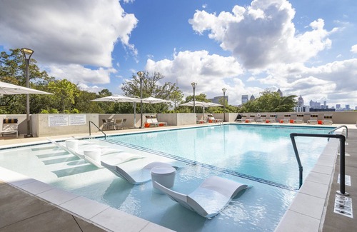 Ardmore Apartment | Hidden in Plain Site Suite w/Free Parking & City View
