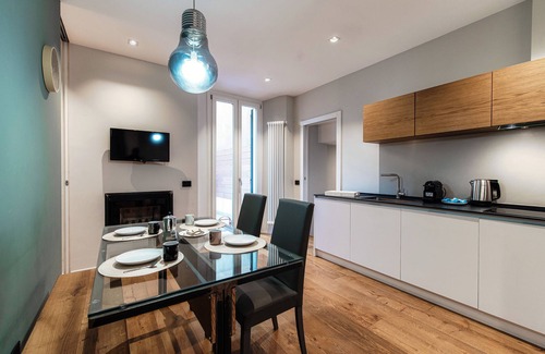 Como Apartment | Hidden Lodge