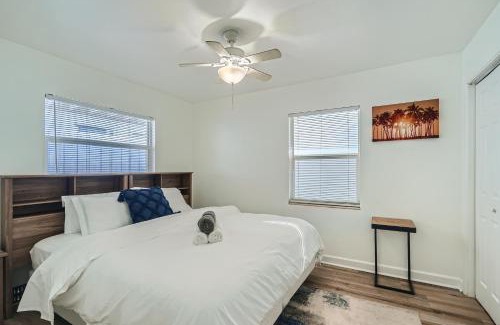 Singer Island Apartment | Hidden Oasis * Stunning 2 BR * Sunset Shores