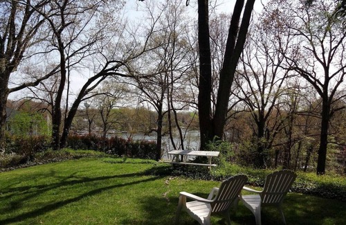 Wardour House | Hidden Treasure on Weems Creek