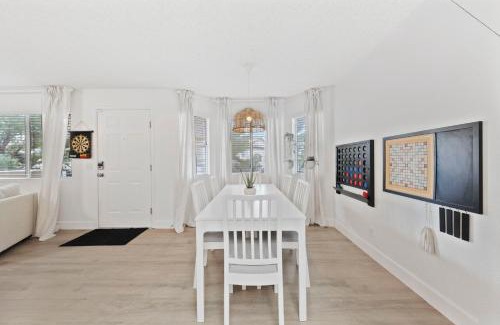 Summerlin Apartment | HiddenJewel Near Summerlin