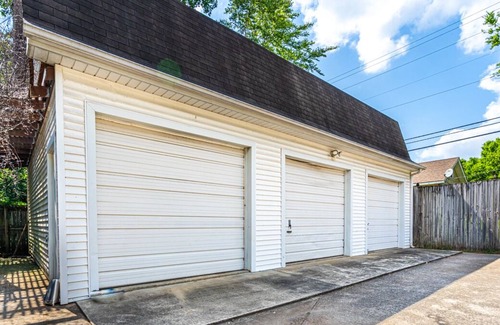 Decatur Apartment | Hideaway apartment tucked into Historic District