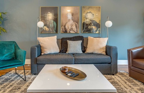 The Nations House | HIDEAWAY COUNTRY - MINUTES TO MIDTOWN