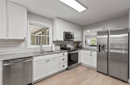 Lake Norman of Catawba House | Hideaway Hill - Lakefront Relaxation with Great Amenities
