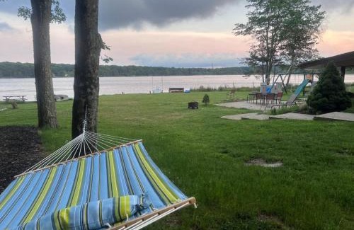 Pocono Summit House | Hideaway - LakeHouse/spa/dock/