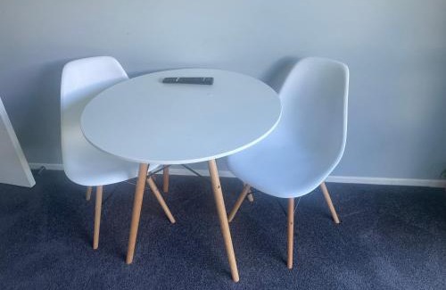 Tauranga South Apartment | Hideaway on the Avenues